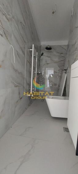 Apartament cu 3 camere decomandat în Berceni