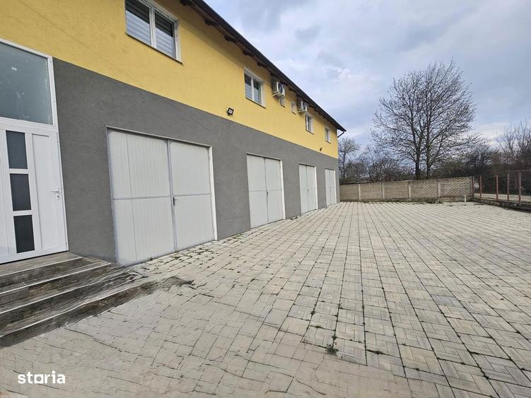 Spațiu comercial, de 516 mp, în Sântuhalm