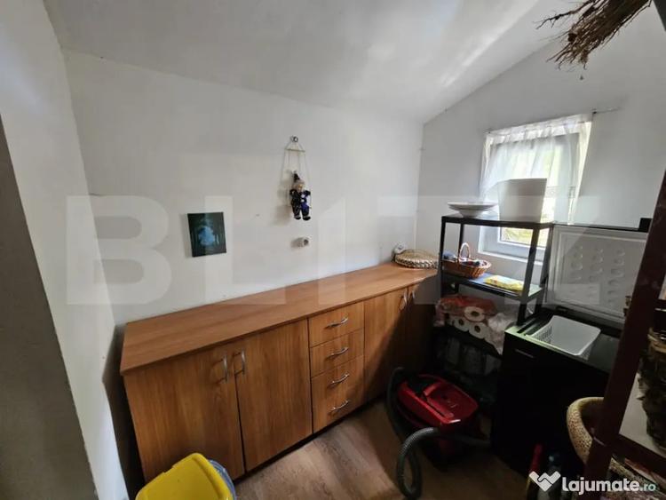 Casă cu 3 camere cu Teren 1300 Mp în Ocoliș