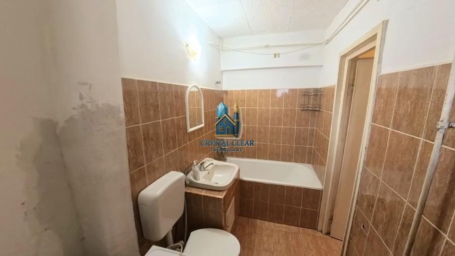 Garsonieră semidecomandată în Dâmbu Pietros