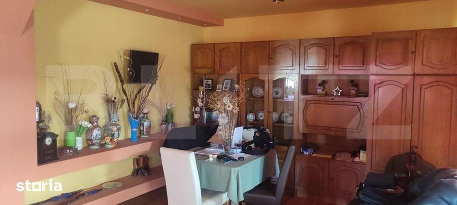 Casă cu 6 camere cu Teren 602 Mp în Nufărul