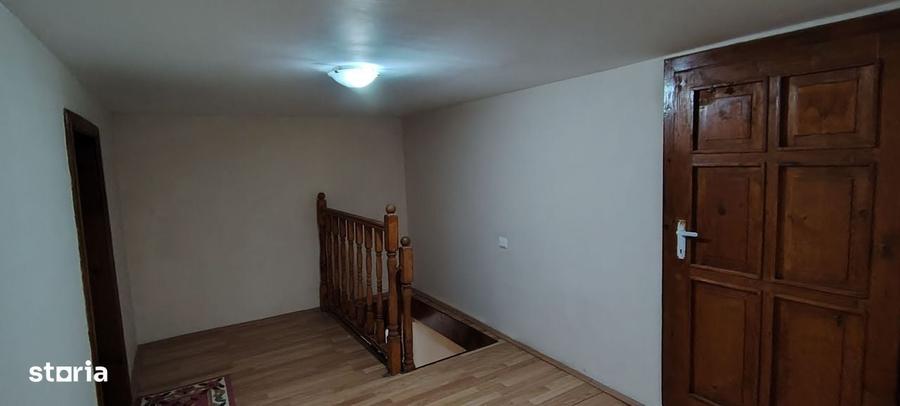 Apartament cu 4 camere în Central