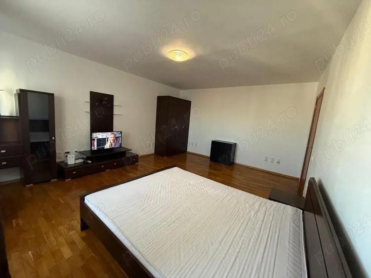 Garsonieră decomandată în Calea Călărașilor