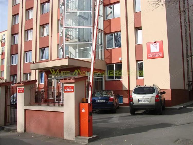 Spațiu comercial, de 25 mp, în Regie