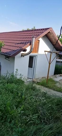 Teren de 40 mp, în Mereni