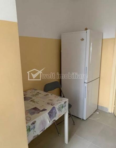 Apartament 3 camere, decomandat, Piata Cipariu, Bulevardul Nicolae Titulesu - 9