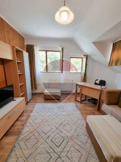 Apartament cu 2 camere decomandat în Alexandru Obregia