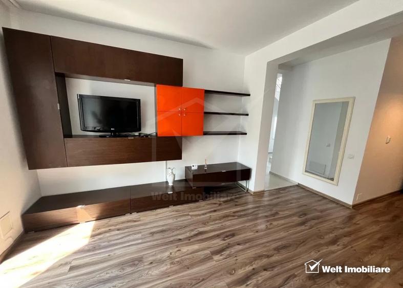 Casă individuală cu 5 camere cu Canalizare în Iris
