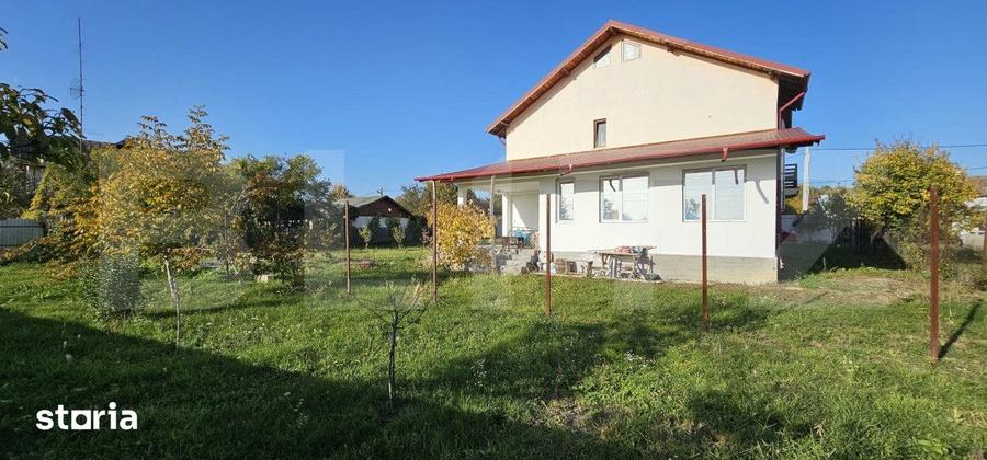 Casă cu 5 camere cu Teren 1300 Mp în Răzvad
