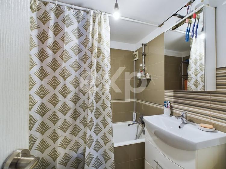 Casă cu 3 camere cu Teren 788 Mp în Gruia