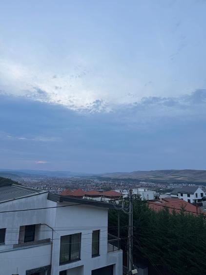 Casă individuală cu 5 camere cu Canalizare în Florești
