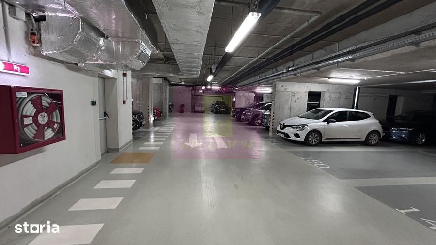 Apartament cu 4 camere decomandat, mobilat în Dristor