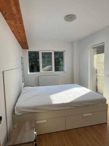 Apartament cu 3 camere decomandat în Dosu Bricii