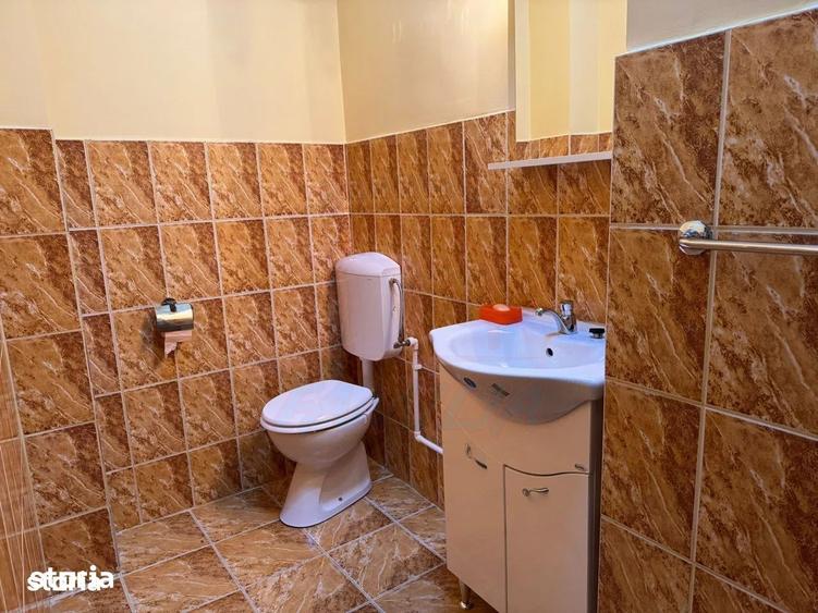 Spațiu comercial, de 30 mp, în Central