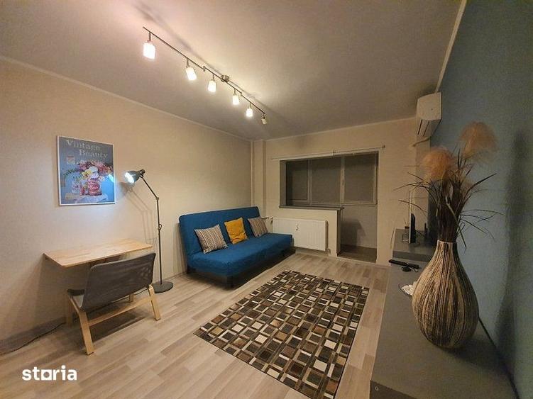 Garsonieră decomandată, mobilată în Tei