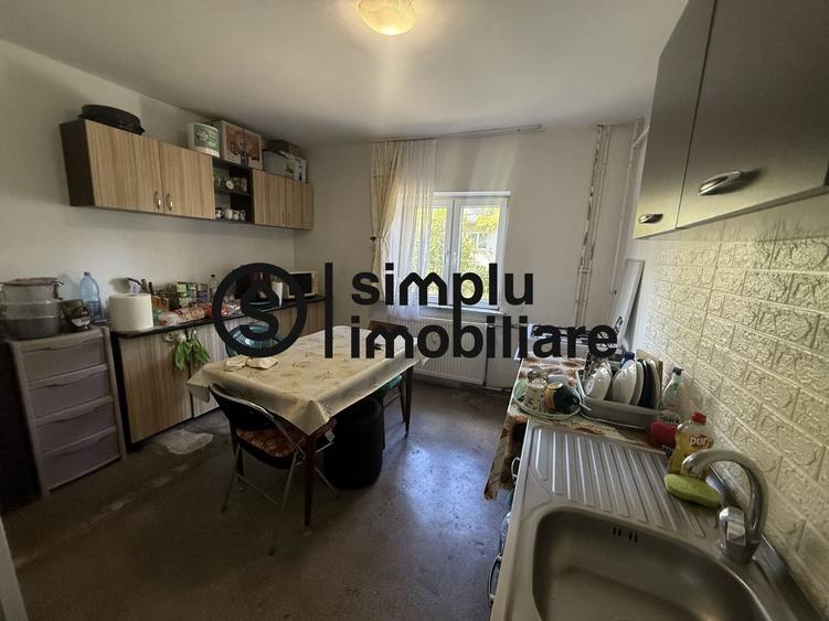 Apartament cu 2 camere decomandat în Cornitoiu