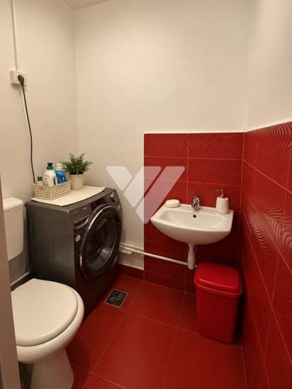 Apartament cu 3 camere decomandat, mobilat în Vasile Aaron