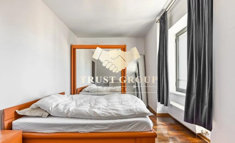 Apartament cu 3 camere semidecomandat, mobilat în Titulescu