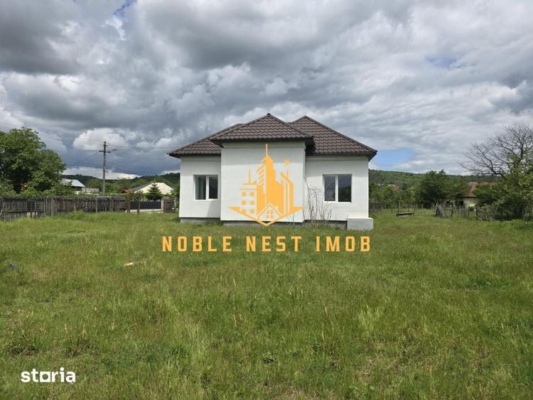 Casă cu 4 camere cu Teren 1158 Mp în Leordeni