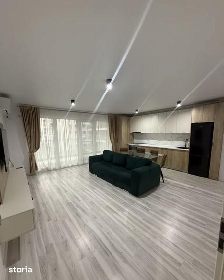 Apartament cu 3 camere în Pieptănari
