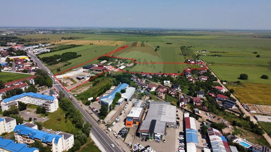 Teren Construcții intravilan de 73351 mp, în Sud