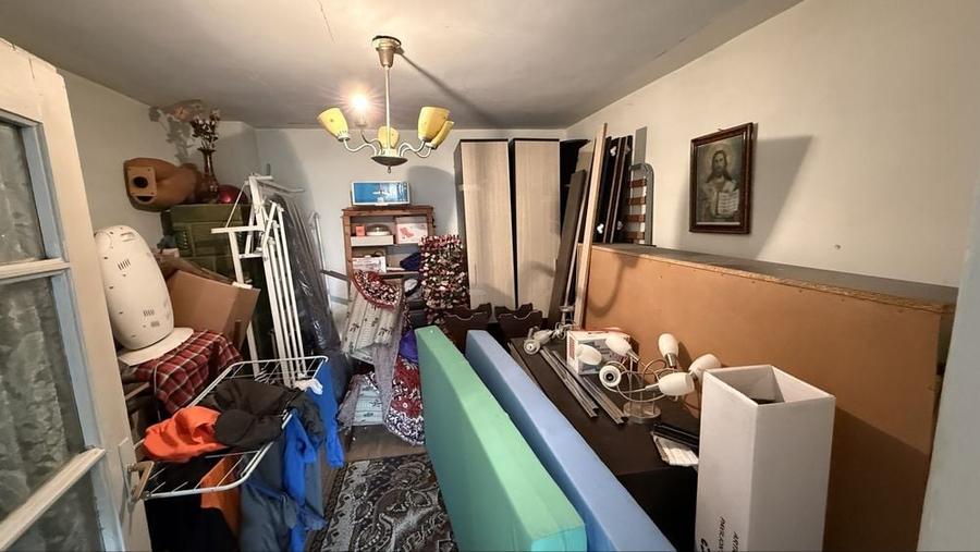 Casă cu 3 camere în Prelungirea Ghencea