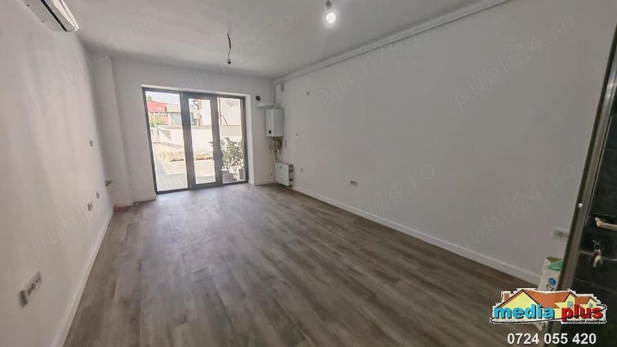 Garsonieră decomandată în Central