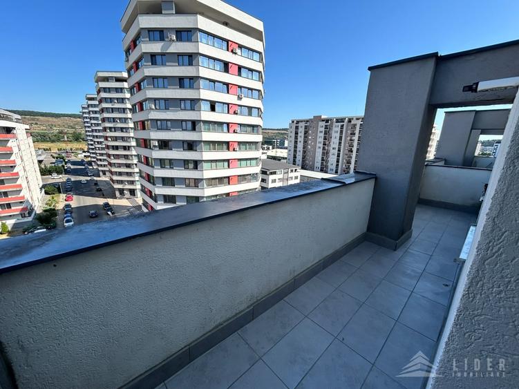 Apartament cu 3 camere semidecomandat, mobilat în Mănăștur