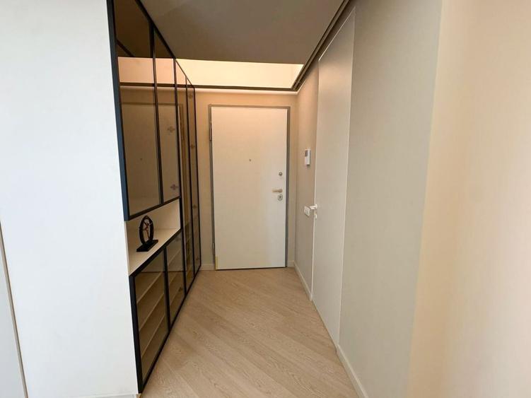 Apartament cu 3 camere decomandat, mobilat în Pipera
