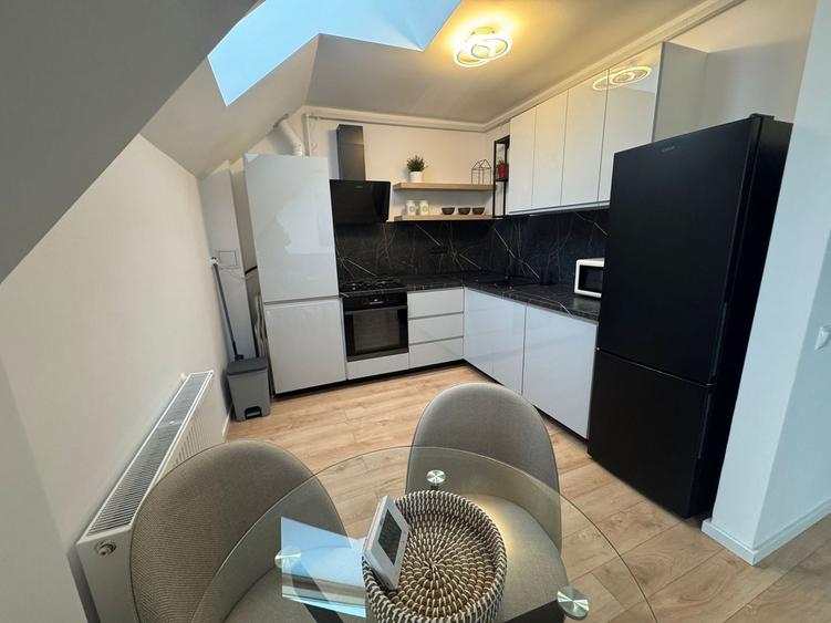 Apartament cu 3 camere semidecomandat, mobilat în Arhitecților - Calea Cisnădiei