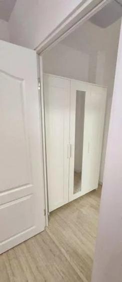 Apartament cu 2 camere decomandat, mobilat în Berceni