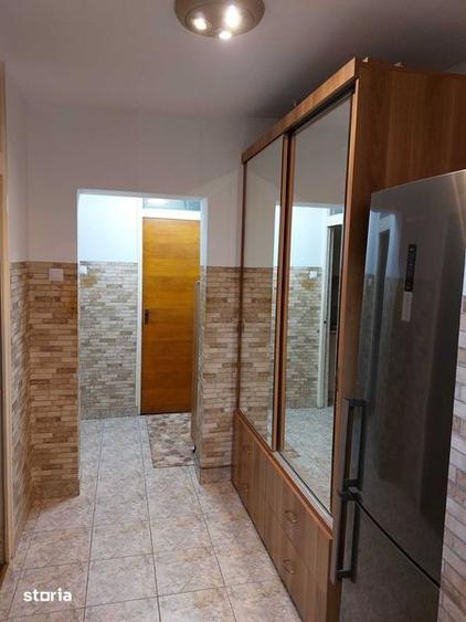 Apartament cu 3 camere în Muncii
