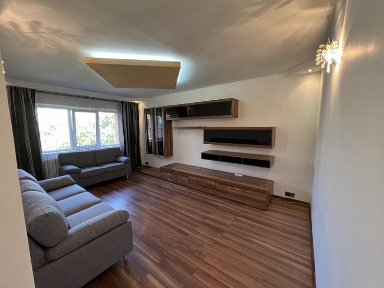 Apartament cu 2 camere decomandat în Rahova