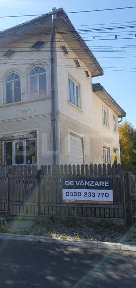 Duplex cu 3 camere cu Canalizare în Vatra Dornei