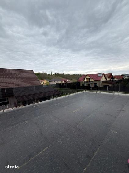 Casă cu 3 camere cu Teren 650 Mp în Central