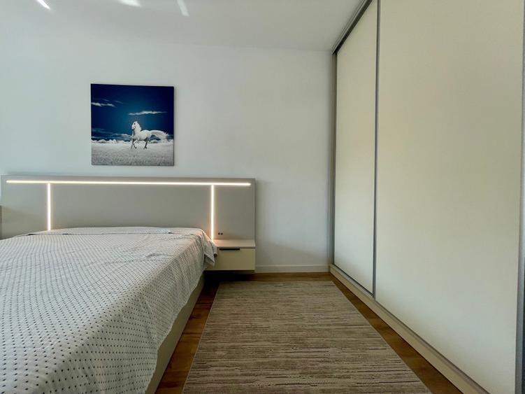 Apartament cu 2 camere decomandat în Pipera