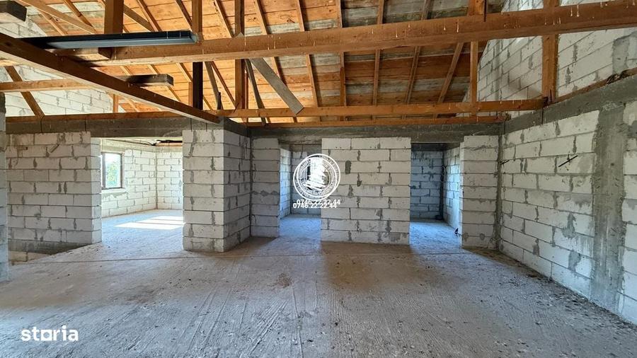 Casă cu 4 camere în Bosia