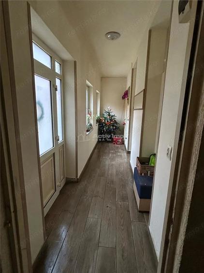 Apartament cu 4 camere decomandat în Aradul Nou