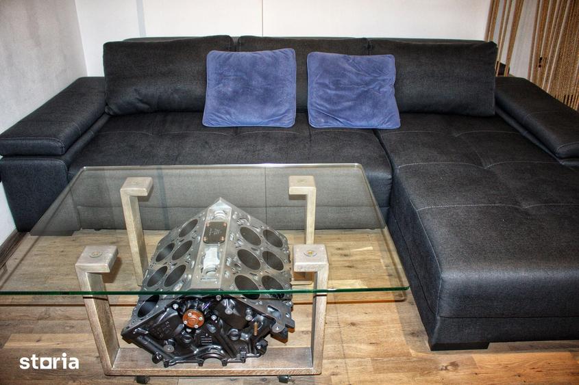 Apartament cu 3 camere în Dămăroaia