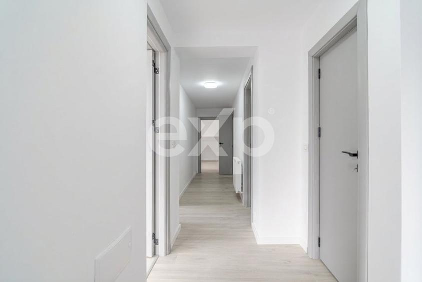 Apartament cu 3 camere decomandat în Zamora