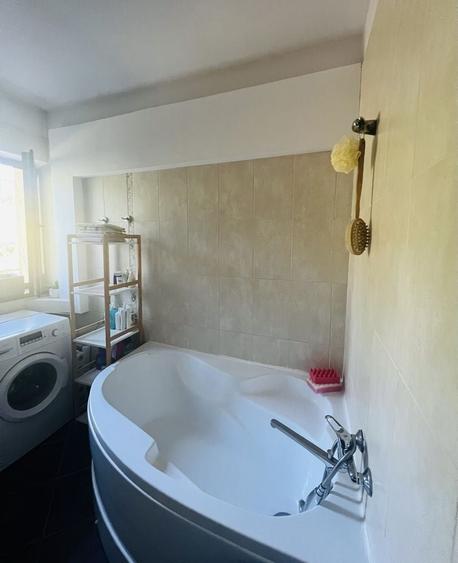 Casă cu 3 camere în Aroneanu