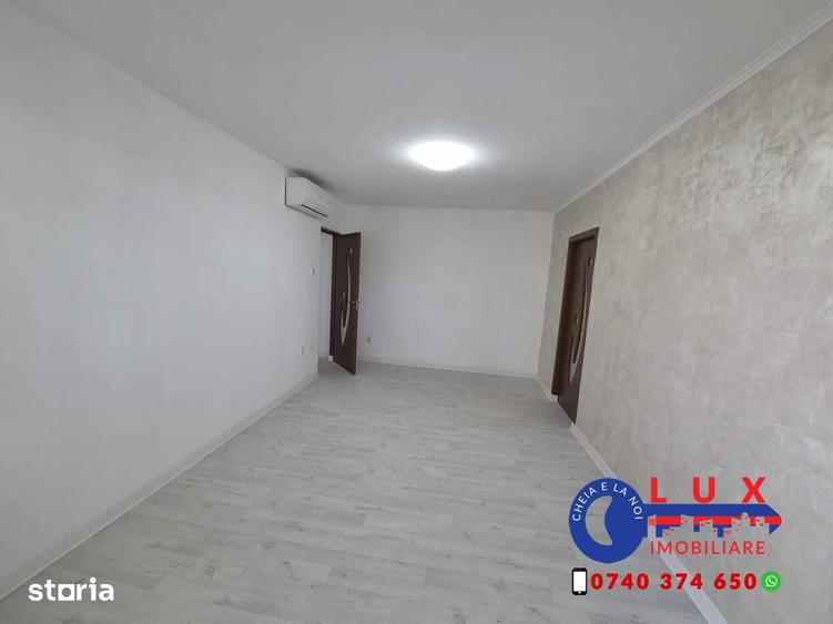 Apartament cu 2 camere semidecomandat în Babadag