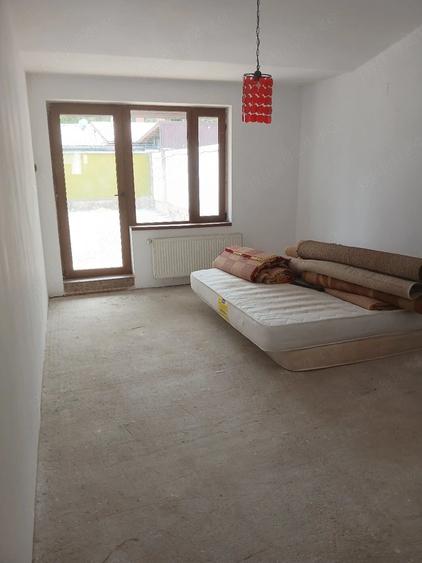 Casă cu Teren 432 Mp în Cartierul Verde