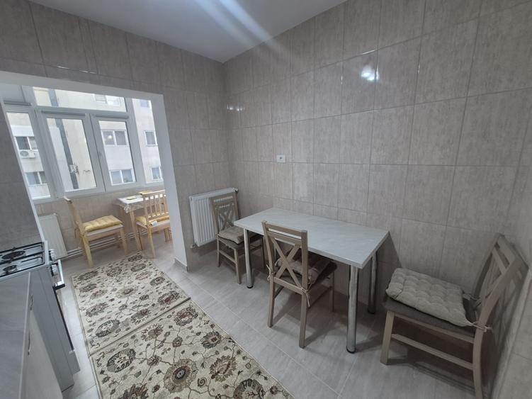 Apartament cu 2 camere decomandat în Dacia
