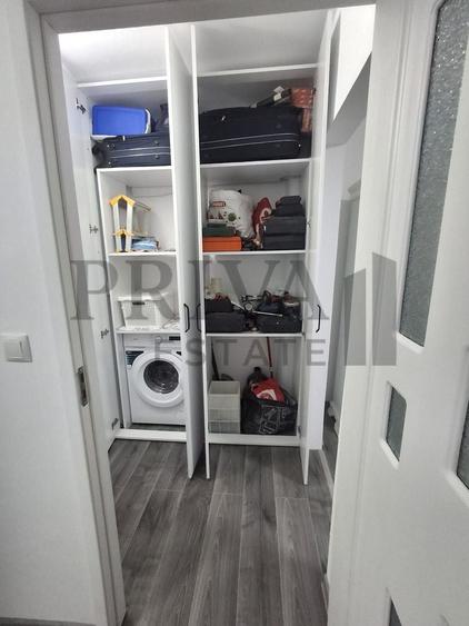 Apartament cu 2 camere semidecomandat, mobilat în Dâmbovița