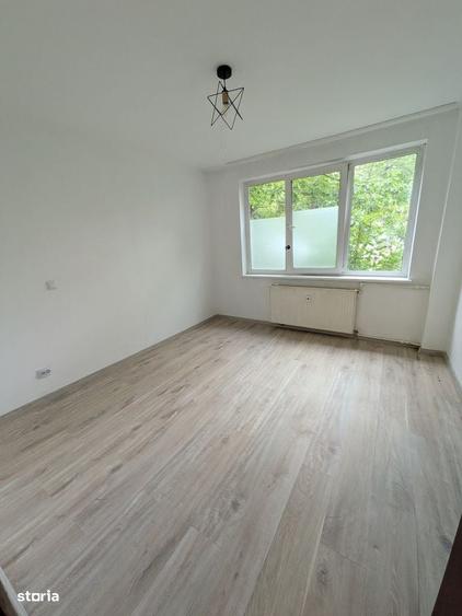 Apartament cu 2 camere semidecomandat în Brazda lui Novac