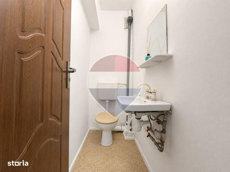 Apartament cu 3 camere în Răcădău