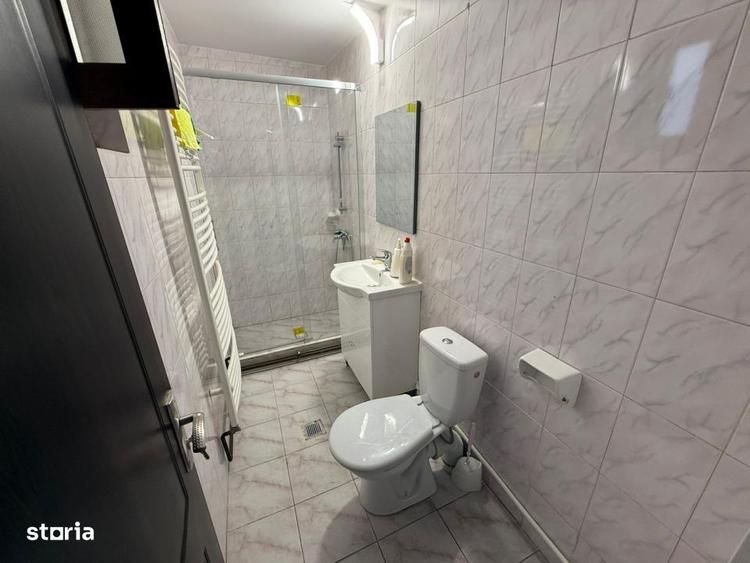 Casă cu 4 camere cu Teren 261 Mp în Rovine