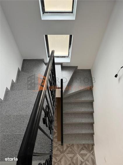 Casă cu 5 camere cu Teren 500 Mp în Stâlpu