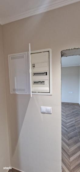 Casă cu 3 camere decomandat cu Teren 388 Mp în Agigea
